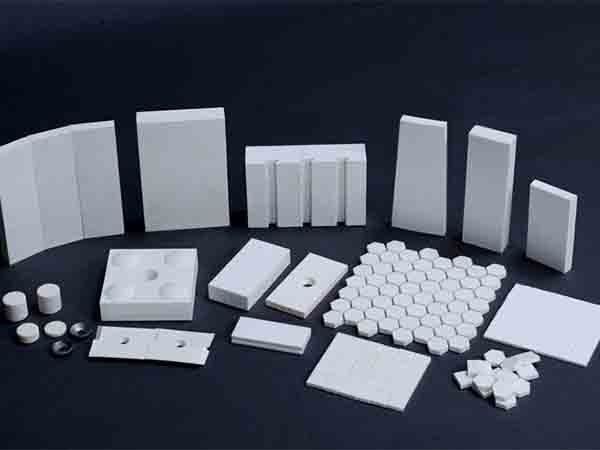 氧化鋁耐磨陶瓷的適用范圍和特點(diǎn) 氧化鋁耐磨陶瓷的適用范圍和特點(diǎn)